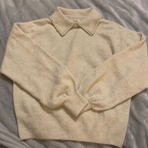 H&M Sweater with peals